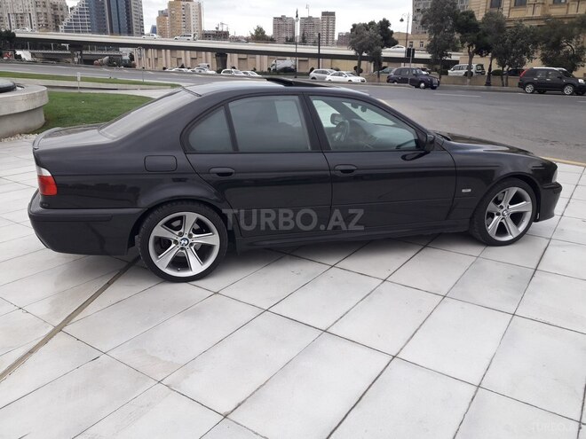 BMW 530 2001, 119,000 km - 3.0 l - Bakı