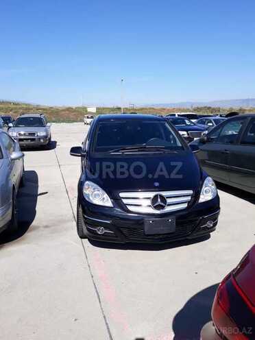 Mercedes B 180 2009, 75,000 km - 1.7 l - Bakı