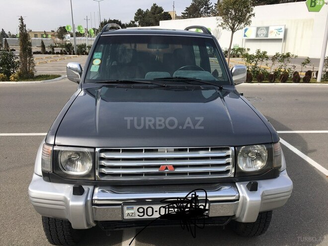 Mitsubishi Pajero 1992, 310,000 km - 2.5 л - Bakı