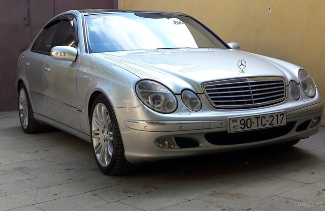 Mercedes E 270 2002, 370,000 km - 2.7 l - Bakı