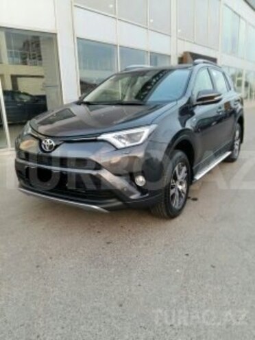 Toyota RAV4 2018, 3,425 km - 0.2 л - Bakı