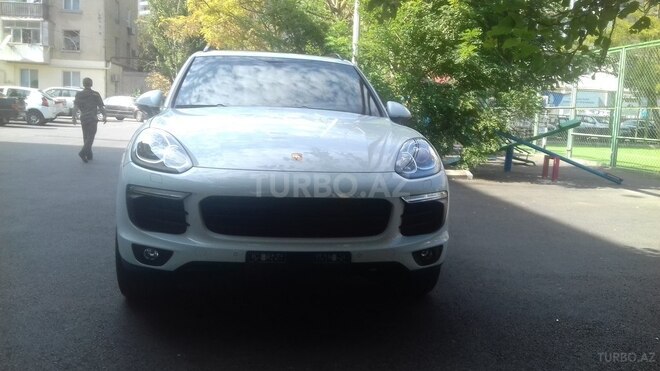 Porsche Cayenne 2017, 29,000 km - 3.6 л - Bakı