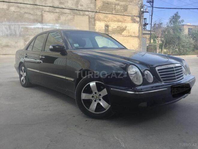 Mercedes E 240 1999, 242,600 km - 2.4 l - Bakı