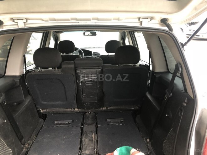 Opel Zafira 2004, 1 km - 2.0 l - Bakı