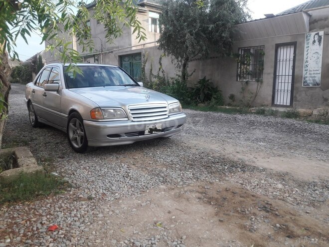 Mercedes C 230 2000, 214,312 km - 2.3 l - Bakı