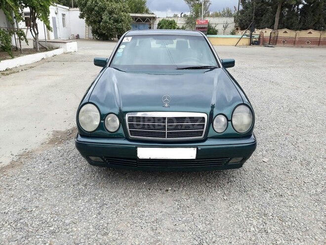 Mercedes E 220 1996, 652,856 km - 2.2 l - Bakı