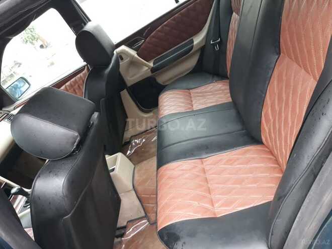 Mercedes E 220 1996, 652,856 km - 2.2 l - Bakı