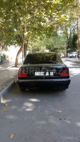 Mercedes C 200 2000, 270,000 km - 2.0 l - Bakı
