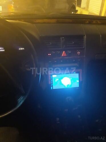Mercedes C 200 2000, 270,000 km - 2.0 l - Bakı