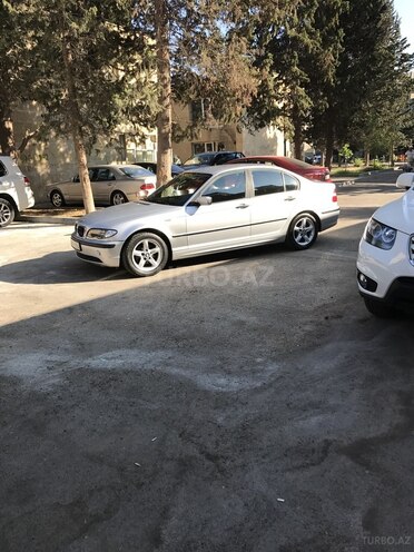 BMW 318 2002, 233,000 km - 2.0 l - Bakı