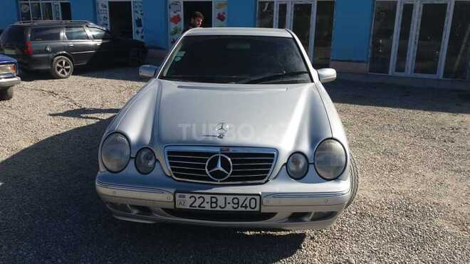 Mercedes E 220 2000, 300,000 km - 2.2 l - Goranboy