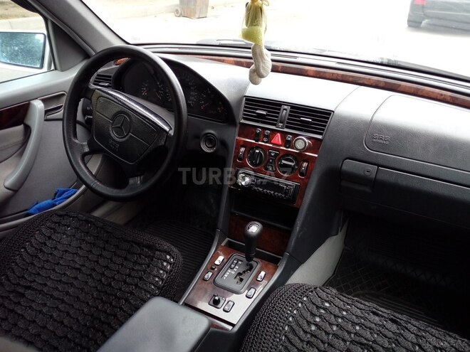 Mercedes C 180 1998, 239,500 km - 1.8 л - Sumqayıt