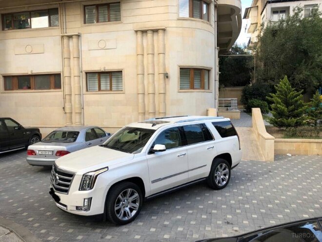 Cadillac Escalade 2014, 92,000 km - 6.2 l - Bakı