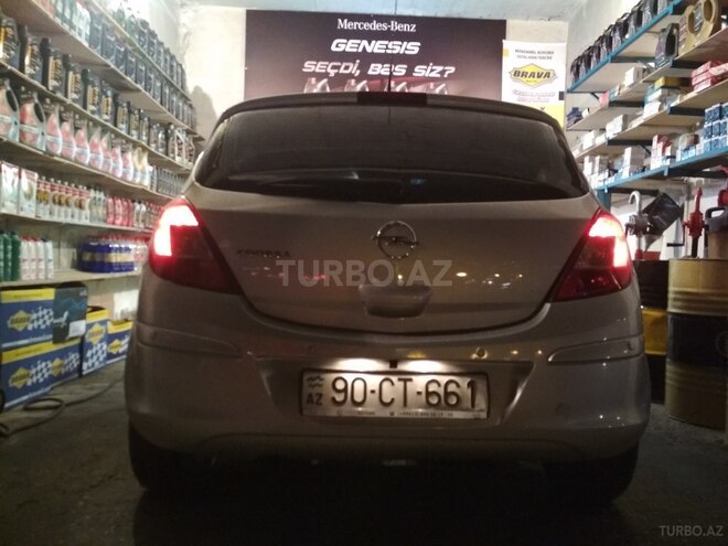 Opel Corsa 2008, 210,000 km - 1.4 л - Bakı