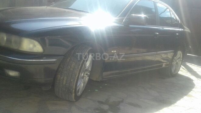 BMW 528 1997, 320,321 km - 2.8 l - Şəmkir