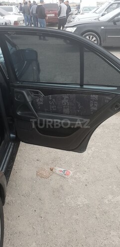 Mercedes E 200 1999, 253,000 km - 2.0 l - Sumqayıt