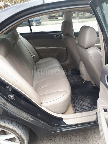 Hyundai Sonata 2005, 279,000 km - 2.4 л - 
