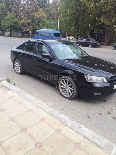 Hyundai Sonata 2005, 279,000 km - 2.4 л - 