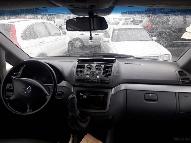 Mercedes Viano 2004, 350,000 km - 2.2 л - Bakı