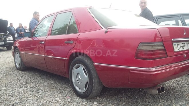 Mercedes E 280 1992, 287,017 km - 2.8 l - Gəncə