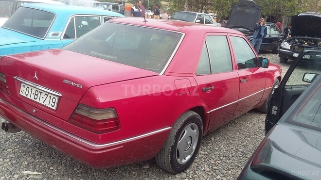 Mercedes E 280 1992, 287,017 km - 2.8 l - Gəncə