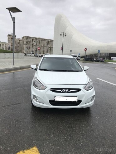 Hyundai Accent 2011, 140,000 km - 1.6 l - Bakı