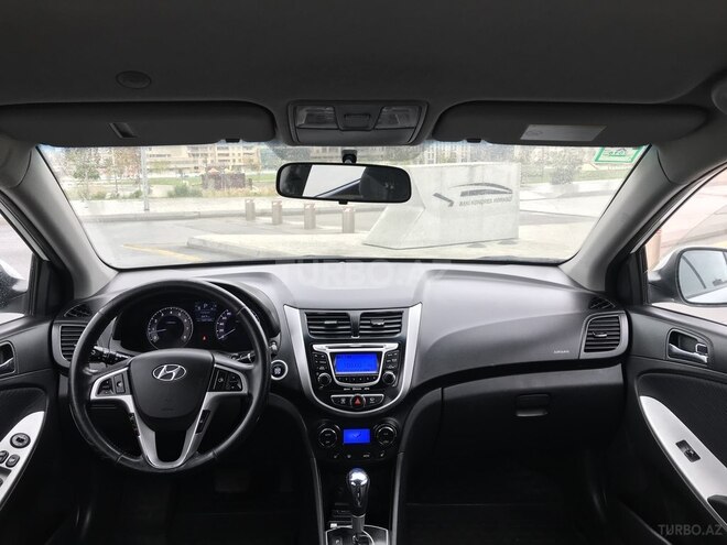 Hyundai Accent 2011, 140,000 km - 1.6 l - Bakı