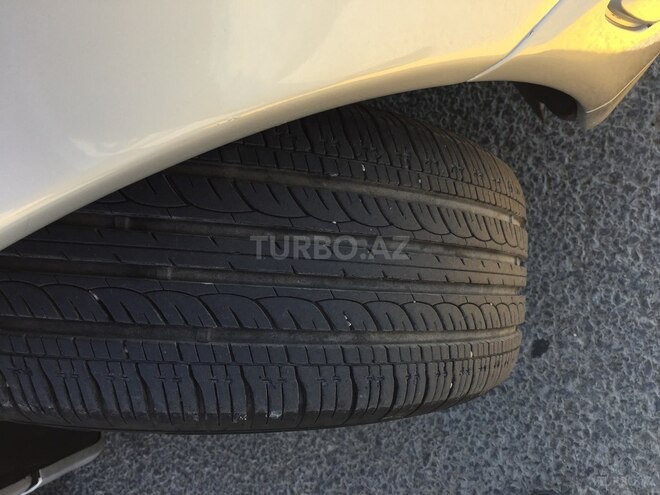 Mercedes E 220 2000, 261,000 km - 2.2 l - Bakı