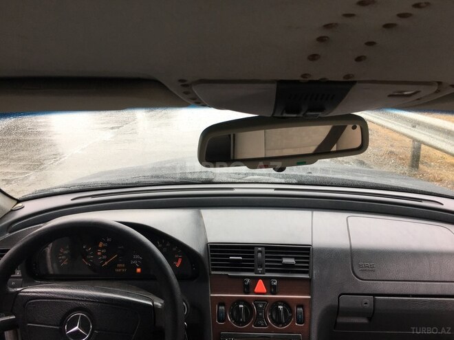 Mercedes C 180 1996, 560,725 km - 1.8 l - Bakı