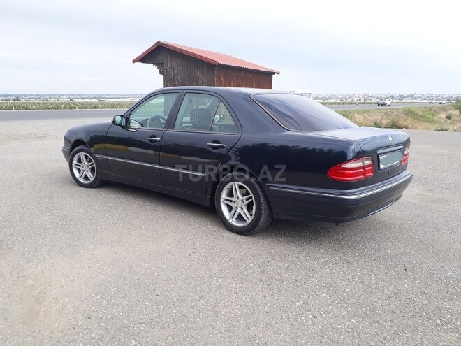 Mercedes E 240 2000, 220,000 km - 2.4 l - Şəmkir