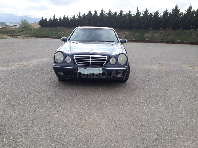 Mercedes E 240 2000, 220,000 km - 2.4 l - Şəmkir