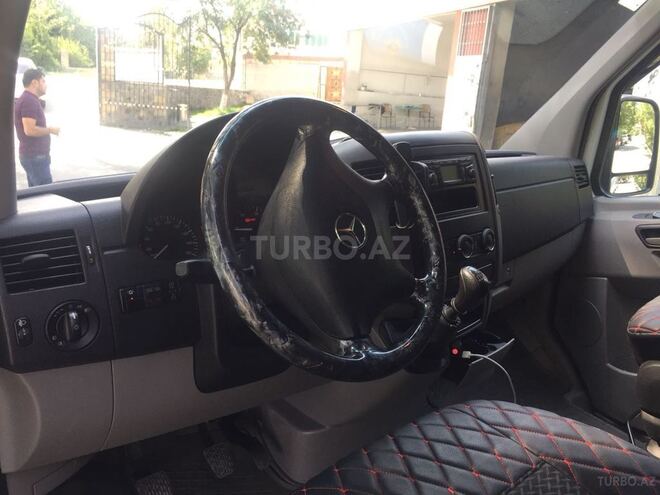 Mercedes Sprinter 515 2007, 185,000 km - 2.2 л - Qax