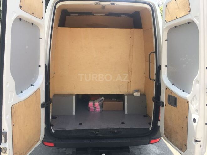 Mercedes Sprinter 515 2007, 185,000 km - 2.2 л - Qax
