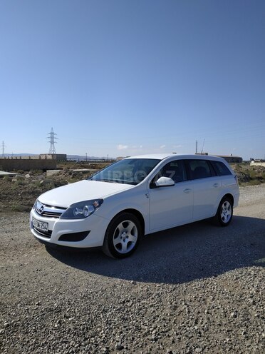 Opel Astra 2010, 154,000 km - 1.7 l - Xızı
