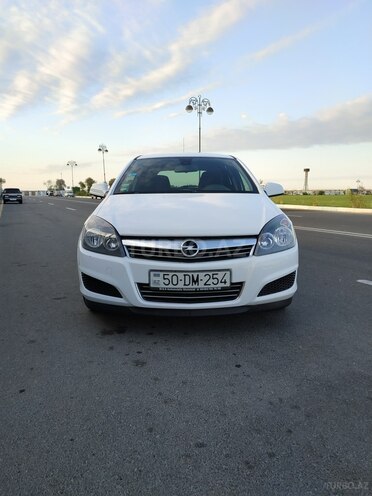 Opel Astra 2010, 154,000 km - 1.7 l - Xızı