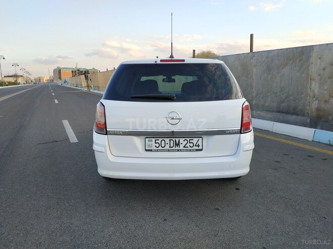 Opel Astra 2010, 154,000 km - 1.7 l - Xızı