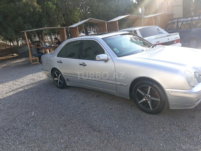 Mercedes E 280 1999, 295,000 km - 2.8 l - Gəncə
