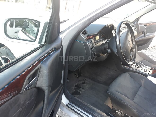 Mercedes E 280 1999, 295,000 km - 2.8 l - Gəncə