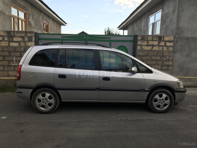 Opel Zafira 2001, 390,000 km - 1.8 l - Oğuz