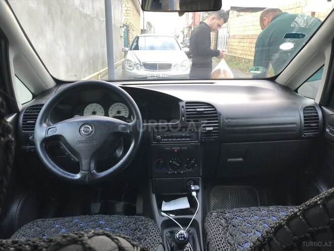 Opel Zafira 2001, 390,000 km - 1.8 l - Oğuz