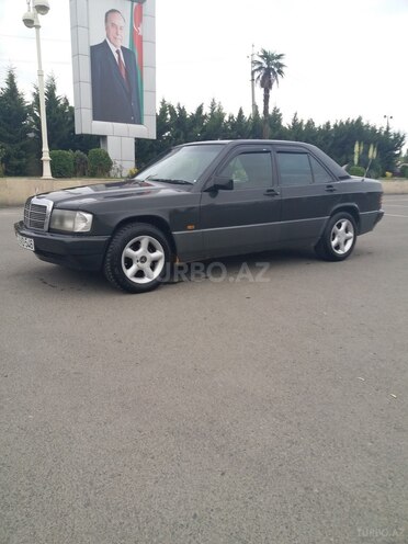 Mercedes 190 1992, 121 km - 2.0 л - Bərdə
