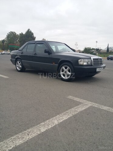 Mercedes 190 1992, 121 km - 2.0 л - Bərdə