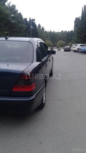 Mercedes C 200 2000, 280,522 km - 2.0 l - Bakı