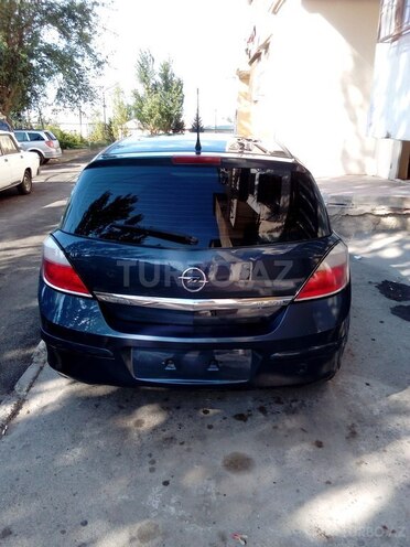 Opel Astra 2006, 240,000 km - 1.9 l - Bakı