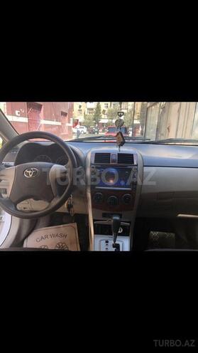 Toyota Corolla 2010, 167,000 km - 1.8 l - Bakı