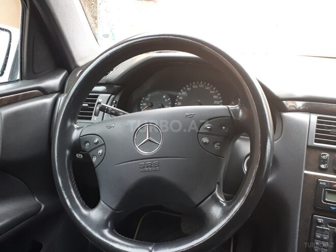 Mercedes E 220 1999, 381,000 km - 2.2 l - Bakı