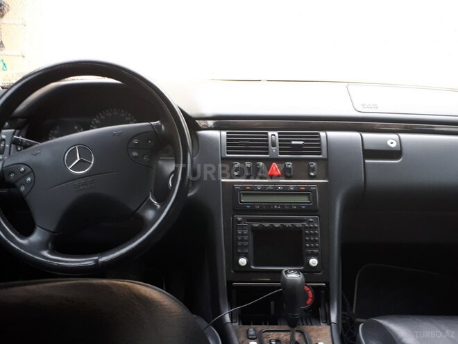 Mercedes E 220 1999, 381,000 km - 2.2 l - Bakı
