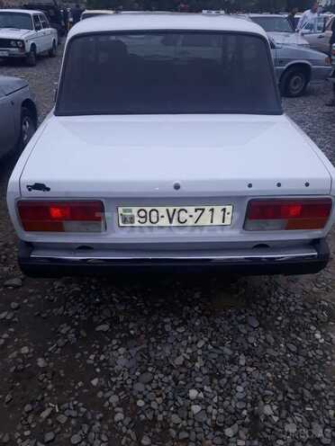 LADA (VAZ) 2107 2007, 385,000 km - 1.6 l - Yevlax