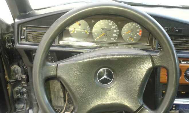 Mercedes 190 1988, 359,000 km - 2.0 l - Bakı