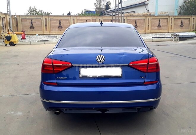 Volkswagen Passat 2016, 21,000 km - 1.8 l - Bakı